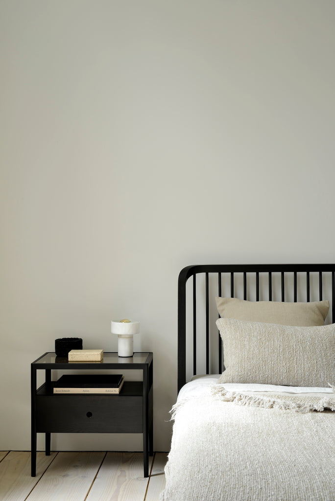Solid Black Oak Mendocino Bed with wood spindle headboard - In situ2 - Saffron and Poe, Ethnicraft