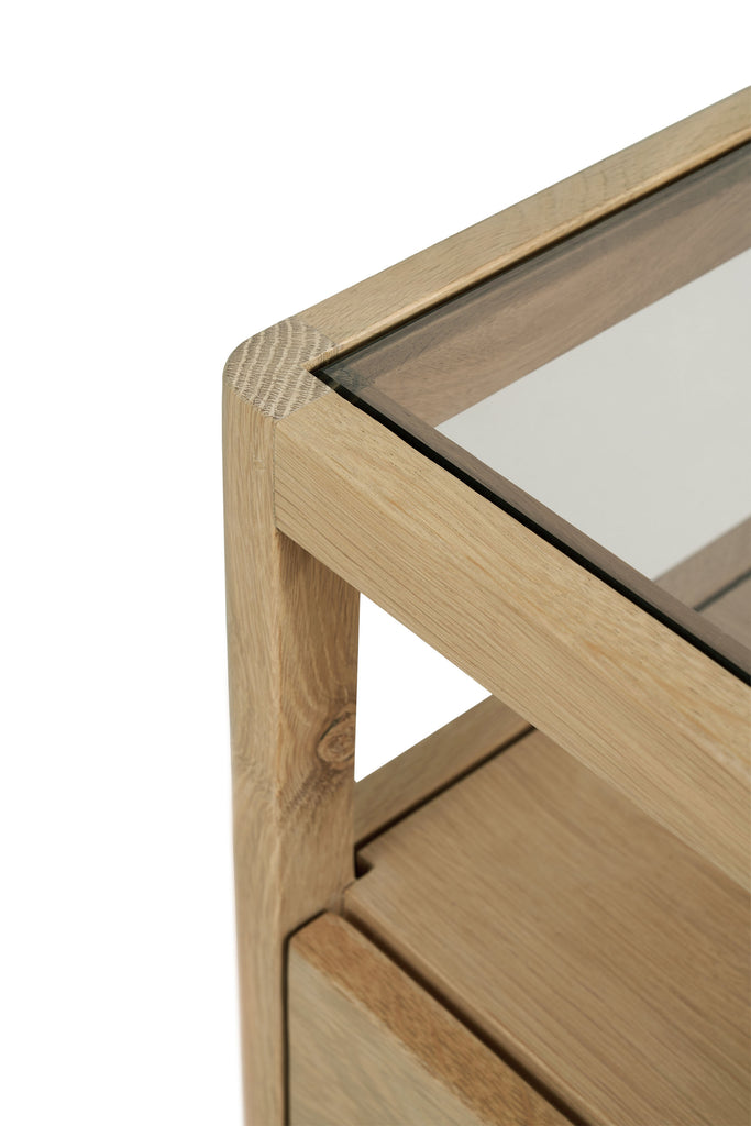 Solid white oak bedside table with one drawer, glass top and slightly tapered legs with beautiful wood joinery - Detail2 - Saffron and Poe, Ethnicraft