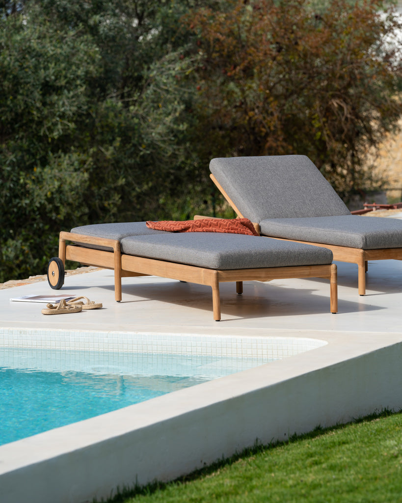 Jack Outdoor Adjustable Lounger
