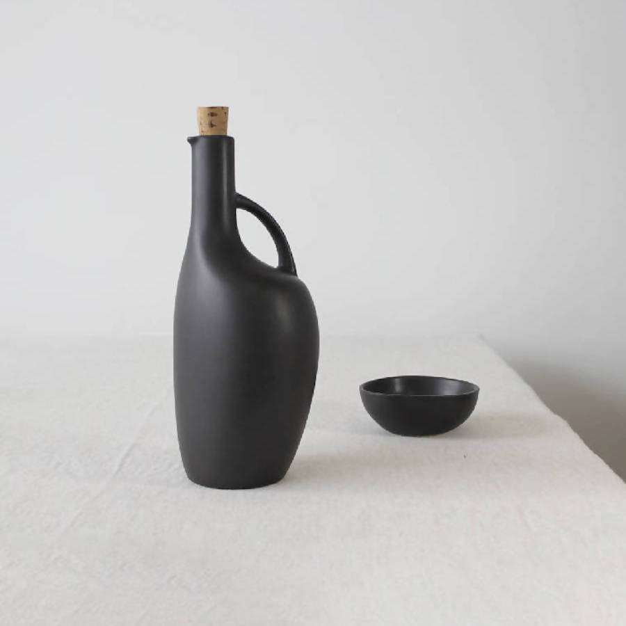 Handmade stoneware olive oil bottle Canard with sculptural duck-inspired design, food safe and dishwasher safe