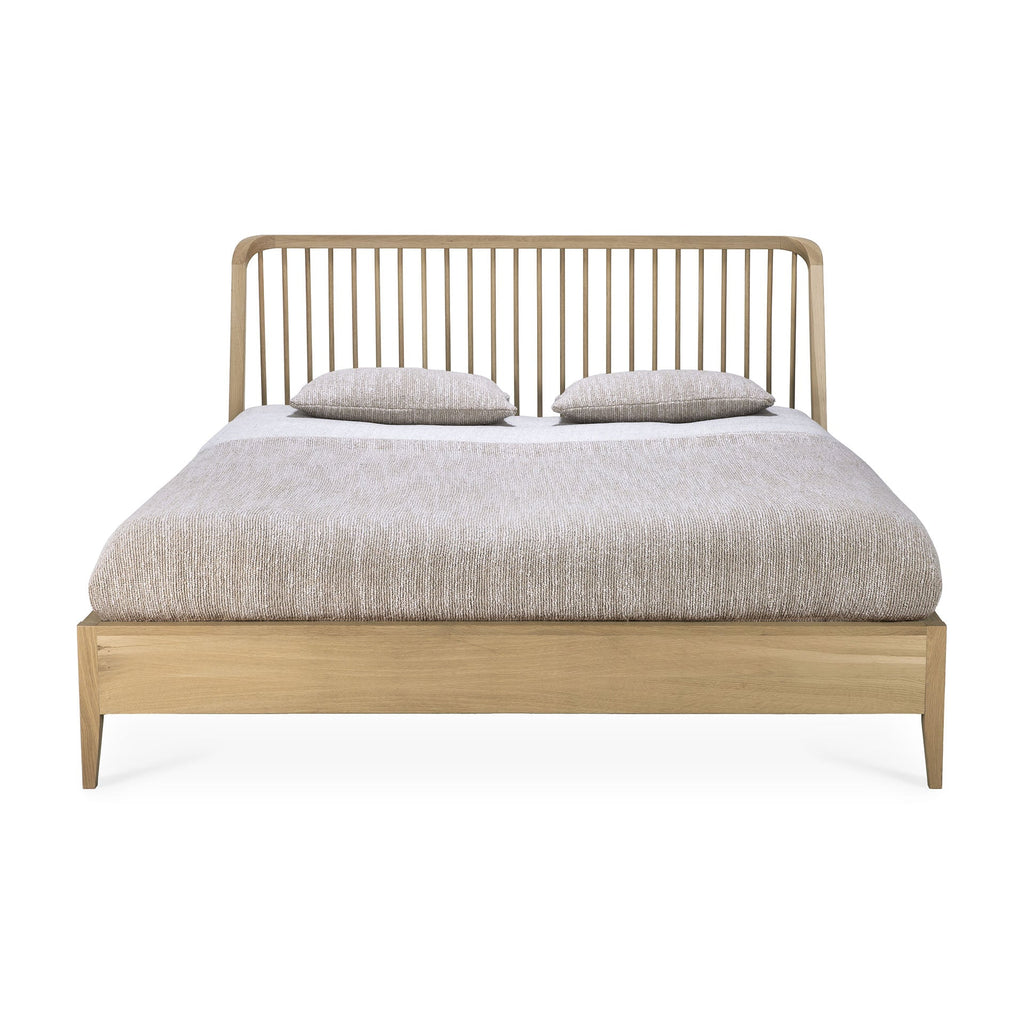 Spindle Bed in European white oak with classic spindle headboard and curved edges, coastal and Scandinavian style