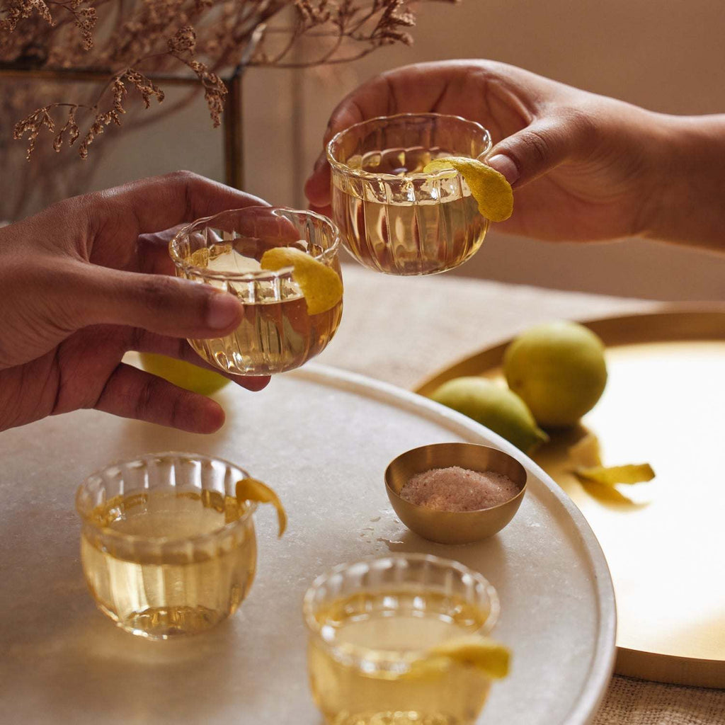 Set of 4 Kira Small Glass Cups hand-blown borosilicate glass with wave-like rim for tea or sake