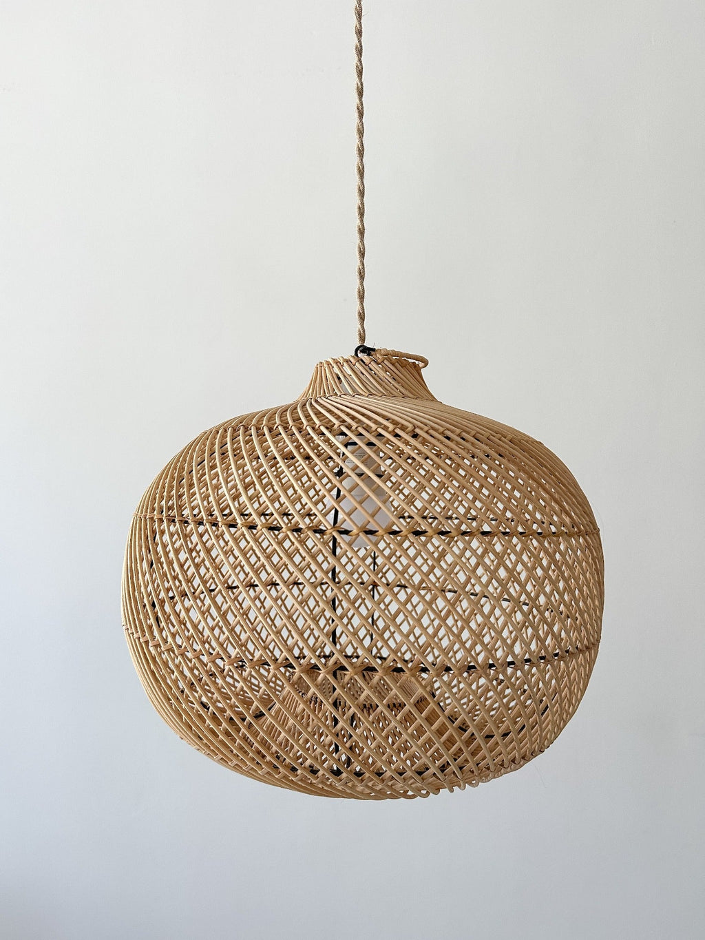 Round woven rattan basket pendant light with twisted jute cord for ambient lighting