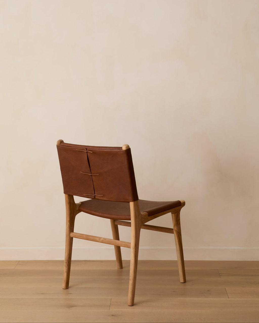 Sofia Dining Chair saddle leather with Javanese teak wood second quality seat with slight imperfections