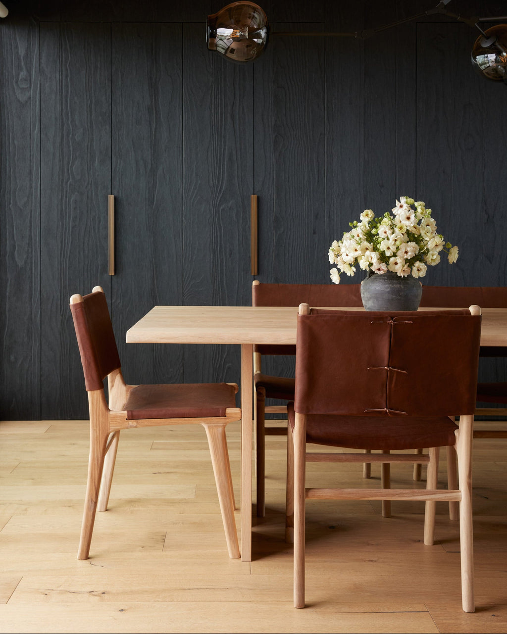 Sofia Dining Chair saddle leather with Javanese teak wood second quality seat